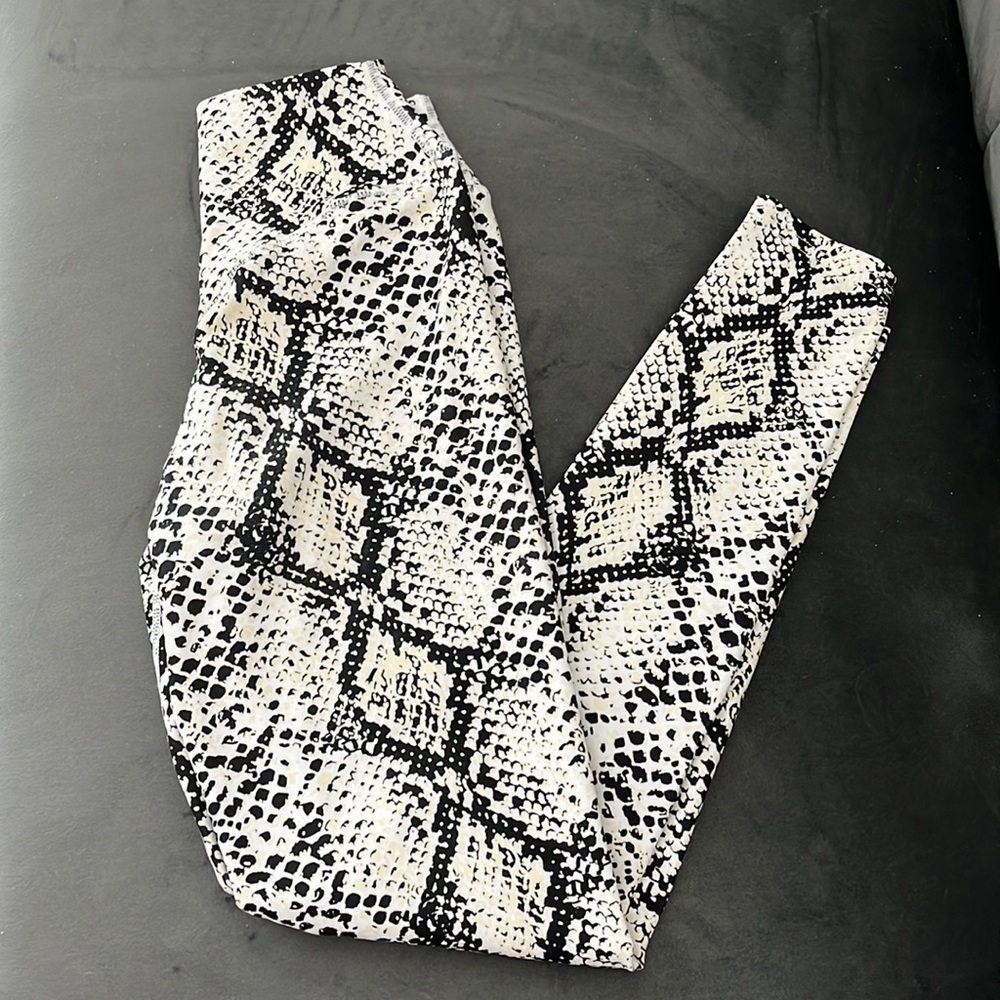 balance athletica python leggings